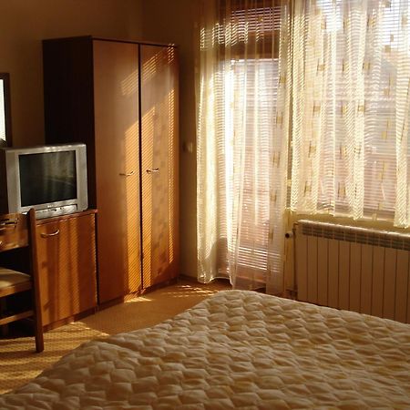 Guesthouse Kiritsovi 반스코 외부 사진